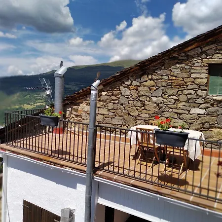 Con Vistas En El Corazon Del Pirineo Chalet